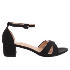Černé sandály na nízkém podpatku YC892 Black černý