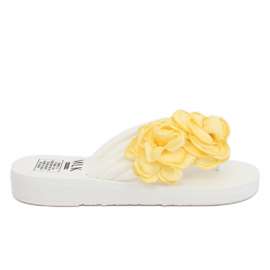 Bílé žabky TS-33 White bílý žlutá