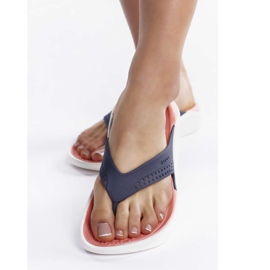 Crocs Literide Flip 4JG Navy Melon vícebarevný