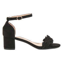 SHELOVET Klasické sandály s volánkem černý