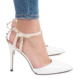 Bílé lakované podpatky s cvočky Behati bílý žlutá