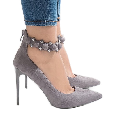 Šedé sandály na vysokém podpatku LE033P šedá