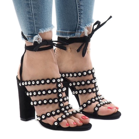 Černé sandály na sloupku B-65 černá Černé sandály na sloupku B-65 černá