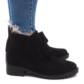 Semišové boty AT-0625 černé černá
