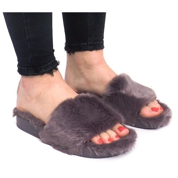 Pantofle s kožešinou 833 šedá Pantofle s kožešinou 833 šedá