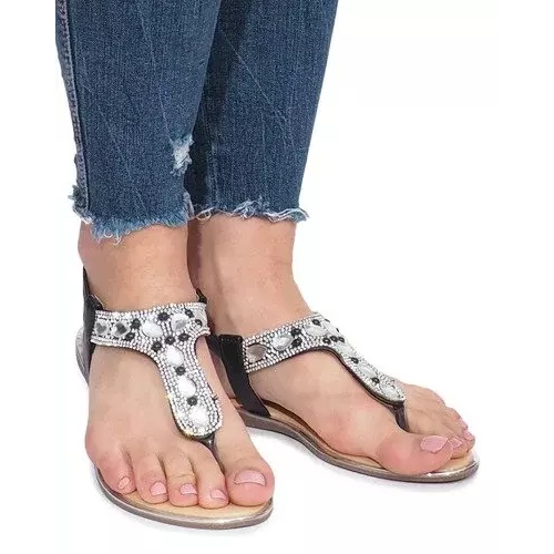 Černé ploché sandály s diamanty Larissa černá