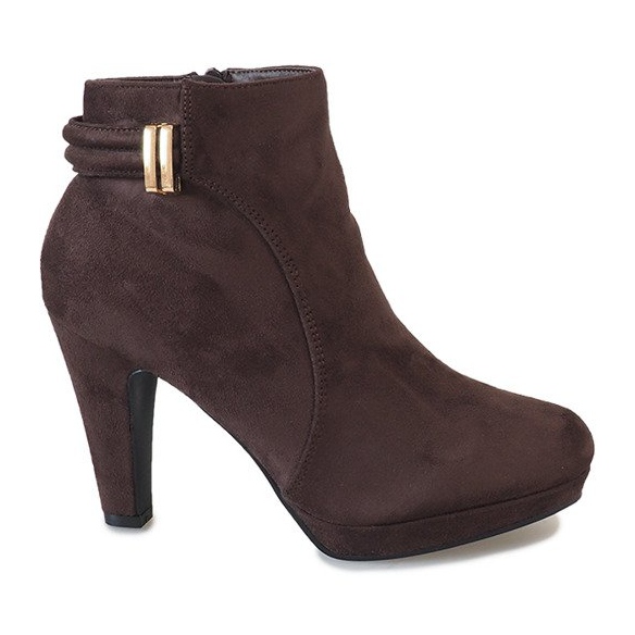 Hnědé semišové kotníkové boty na sloupku 3263 hnědý