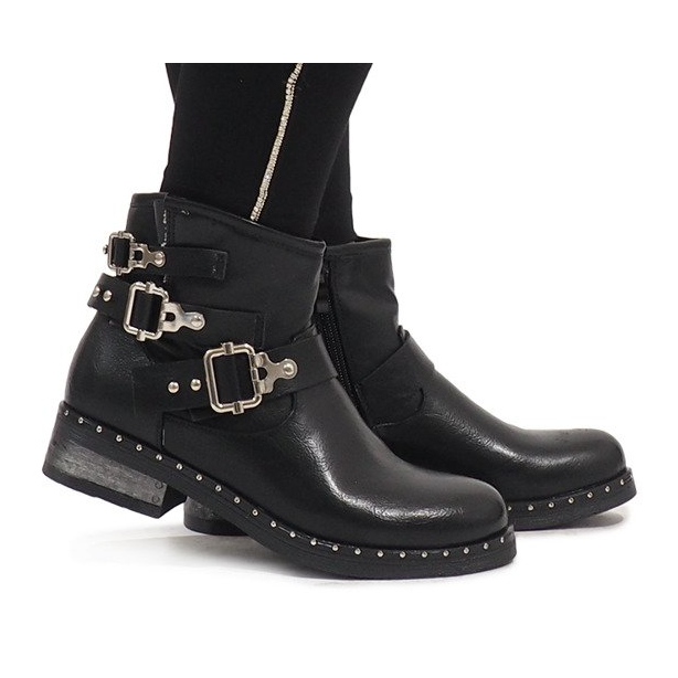 SDS Černé zavinovací boty 7313-PA černá