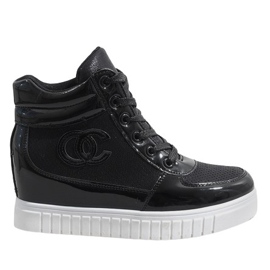 Černé tenisky na klínku NB83P černý