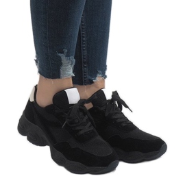 Černá sportovní obuv E-102 černý