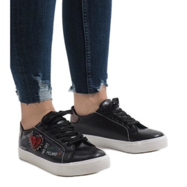 Černé tenisky srdce G-115 černý
