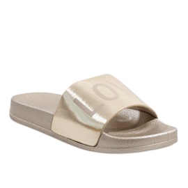 Zlaté pantofle Love 812A zlatý