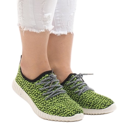 Zelená sportovní obuv MH-17