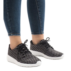 Černé sportovní boty 619 černý