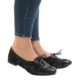 Černé krajkové tenisky HC236 černý