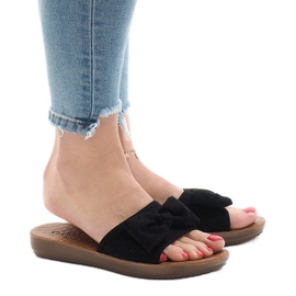 Černé pantofle s mašlí 6376-1 černý