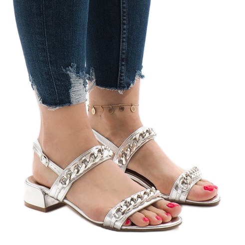 Stříbrné sandály na vysokém podpatku 77-15 šedá