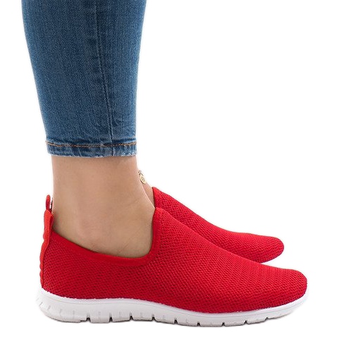 Červené sportovní boty 909-17