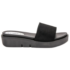 SHELOVET Sandály na klínku černý