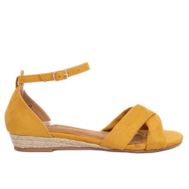 Žluté espadrilové sandály 9R121 žluté žluť