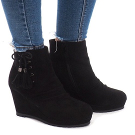 Teplé boty na klínku 778-KA černé černý