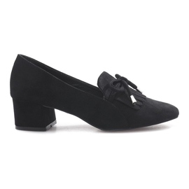 Černé lodičky na pilíři srdce černý