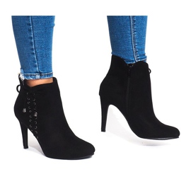 Suede Booties On A Bar 66-98 Black černý