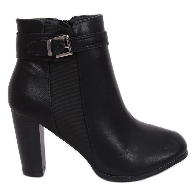 Černé vysoké boty na podpatku F815-2 černá