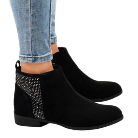 Černé semišové boty L1211 černý