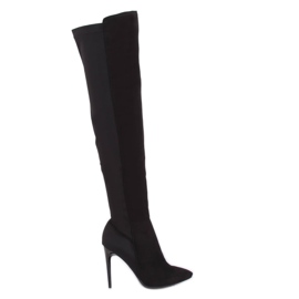 Černé návleky na čepu 0H010 Černá černý