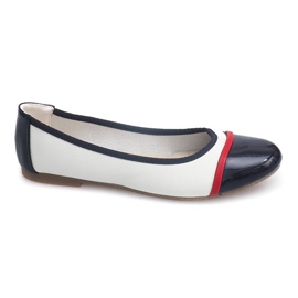 Lakované baleríny 336 White bílý černý