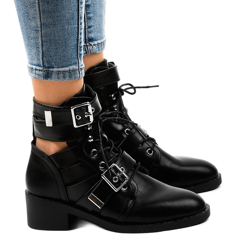 Černé dámské kozačky na masivní podrážce T195 černá Černé dámské kozačky na masivní podrážce T195 černá