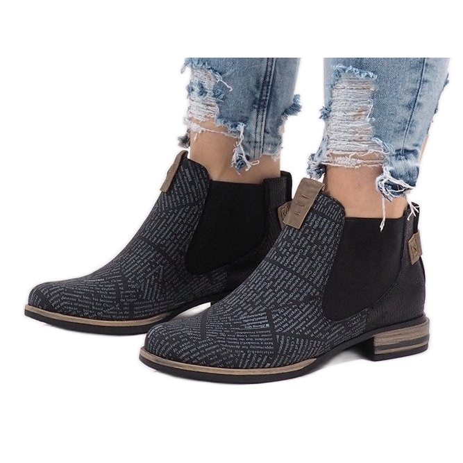 Černé boty Chelsea HX2U306-1B černá