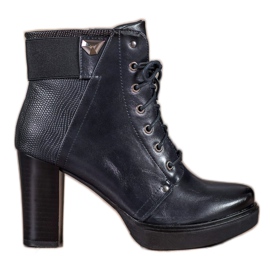 M.Daszyński Šněrovací kotníkové boty černý