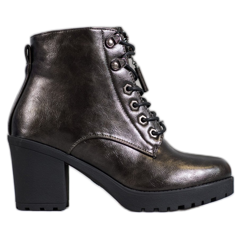 M.Daszyński Kovové boty na sloupku šedá