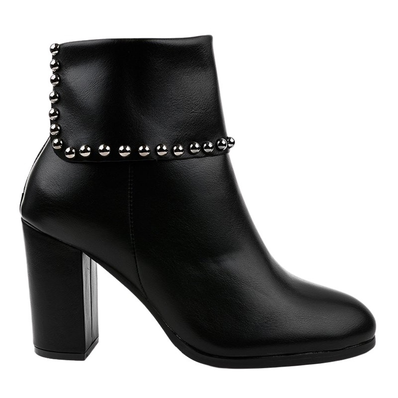 Černé kotníkové boty s cvočky LJ007 černá Černé kotníkové boty s cvočky LJ007 černá