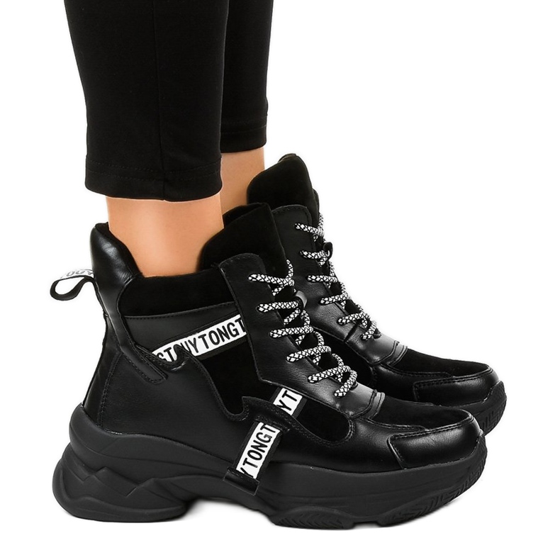 Černé dámské zateplené tenisky F803-7 černá