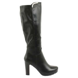 M.Daszyński Boty na sloupku Daszyński SA50 černý