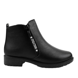 Černé dámské ploché boty XY-526 černý