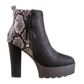 Weide Boty na platformě Snake Print černá