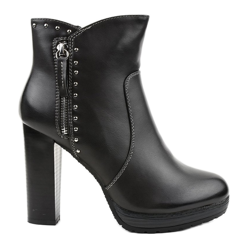 Izolované šedé boty na sloupku 88057 šedá