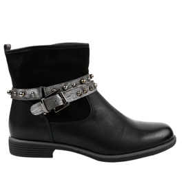 Černé ploché izolované boty 1049-PA černý