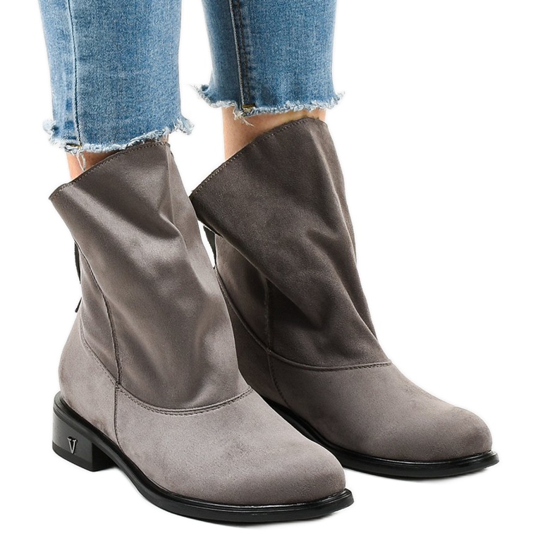 Šedé ploché zateplené boty 6672-7 šedá