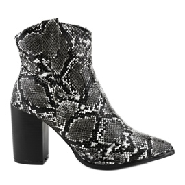 Černé boty na hadím sloupku OL-11 černý