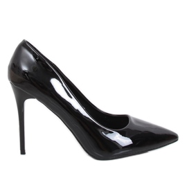 Černě lakované čepy 6212-P Černá