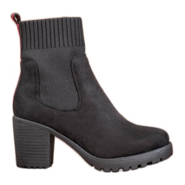 Erynn Nazouvací boty Chelsea na sloupku černá Erynn Nazouvací boty Chelsea na sloupku černá