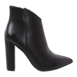Černé kozačky na vysokém podpatku NS059P Black Ii Genre černý