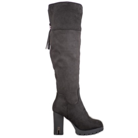 Evento Boty na semišové platformě černá Evento Boty na semišové platformě černá