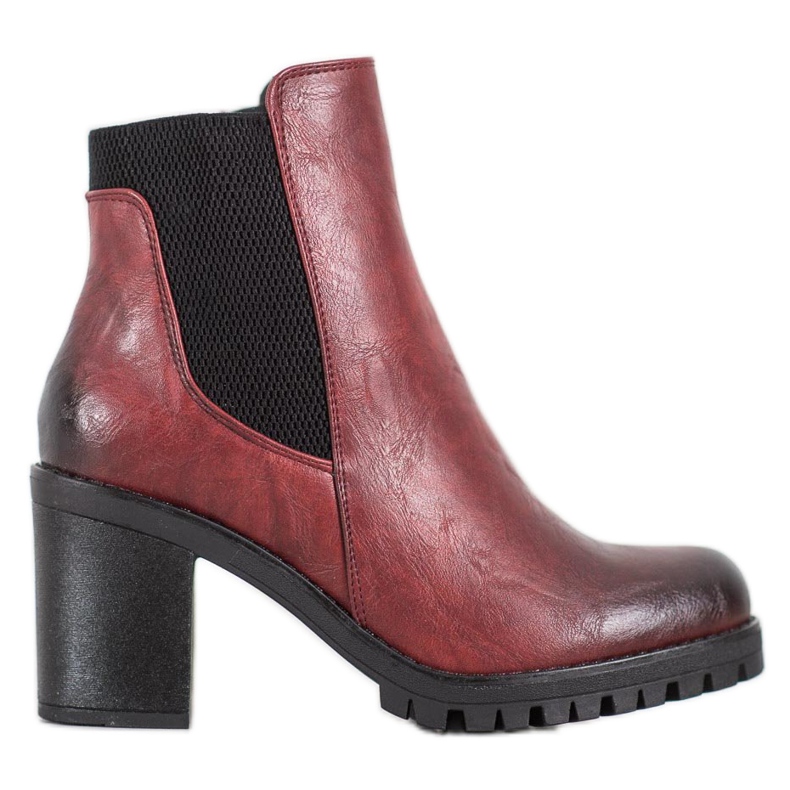 M.Daszyński Pohodlné kozačky na sloupku červené