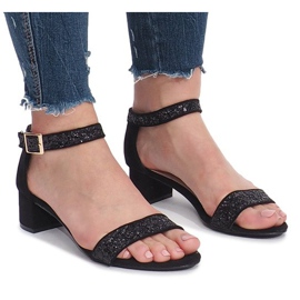 Černé sandály na postu Montana černý